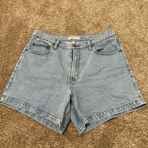 Abercrombie & Fitch Curve Love Jean Shorts